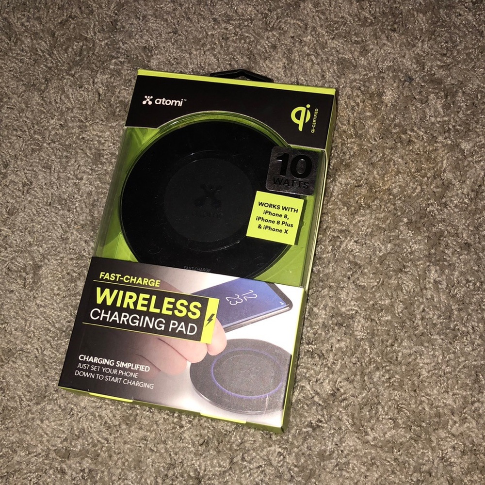 Wireless phone charger